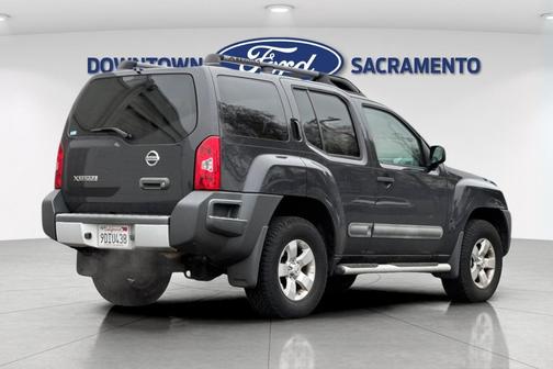 2012 Nissan Xterra S