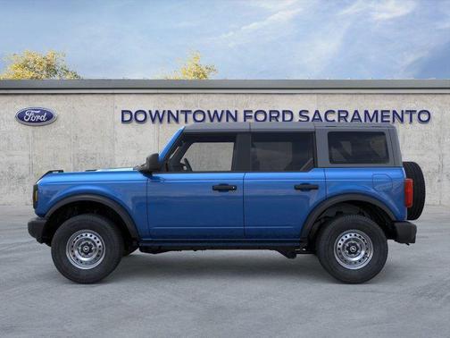2025 Ford Bronco Base