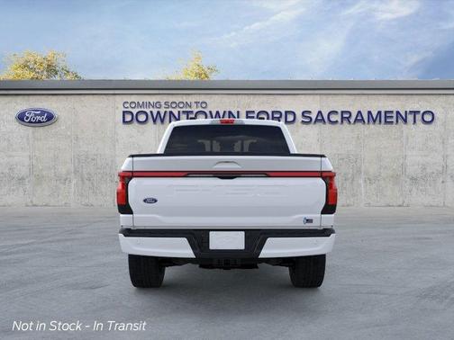 2025 Ford F-150 Lightning LARIAT