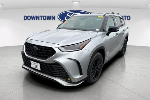 2021 Toyota Highlander XSE