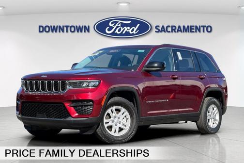 2023 Jeep Grand Cherokee Laredo
