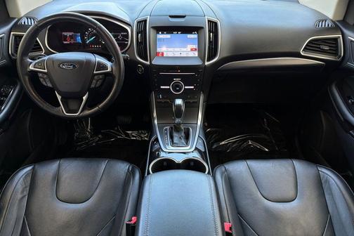 White Platinum Clearcoat Metallic 2016 Ford Edge Titanium