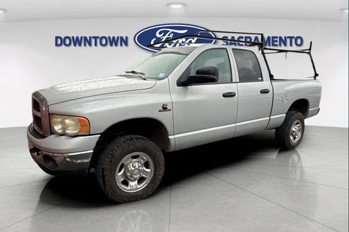 Bright Silver Metallic Clearcoat 2004 Dodge Ram 2500 SLT Quad Cab