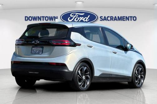 Silver Flare Metallic 2023 Chevrolet Bolt EV FWD 2LT