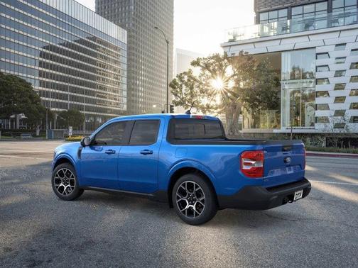 2025 Ford Maverick Lariat