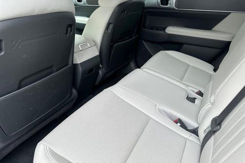 Hampton Gray 2025 Hyundai SANTA FE SEL 2.4