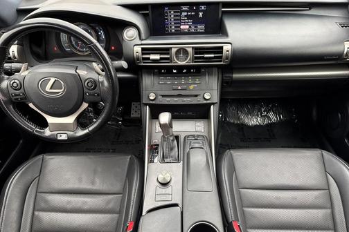 2016 Lexus IS 200t Base