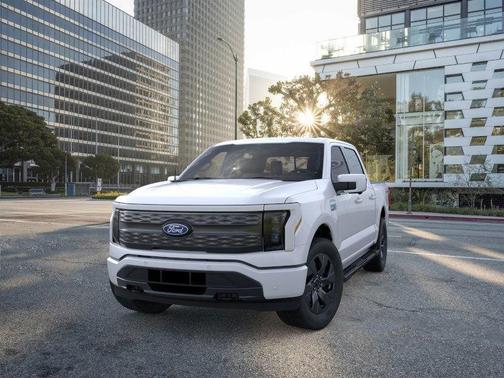 2025 Ford F-150 Lightning LARIAT