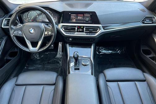2019 BMW 330 330i