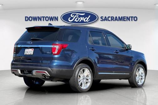 Blue 2017 Ford Explorer XLT