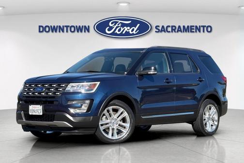 Blue 2017 Ford Explorer XLT