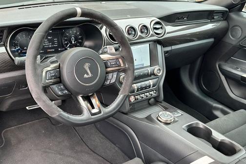 2021 Ford Shelby GT500 Base