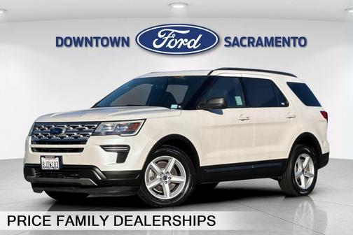White Platinum 2018 Ford Explorer XLT