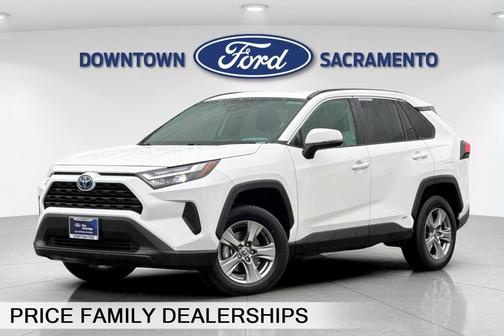 2024 Toyota RAV4 Hybrid XLE