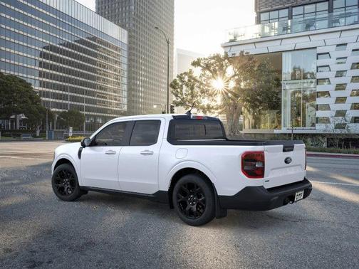 2025 Ford Maverick Lariat