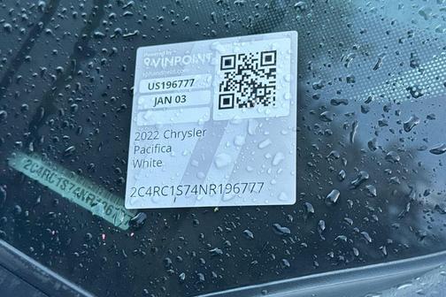 2022 Chrysler Pacifica Hybrid Limited