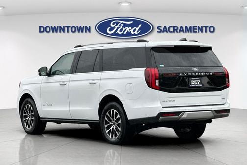 Oxford White 2025 Ford Expedition Max Platinum