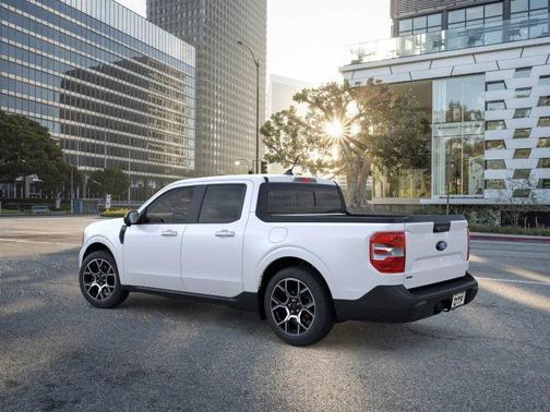 2025 Ford Maverick Lariat