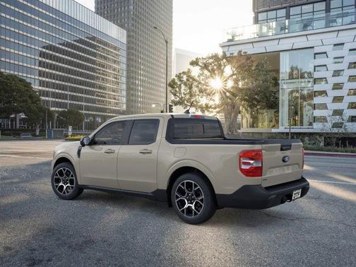 2025 Ford Maverick Lariat
