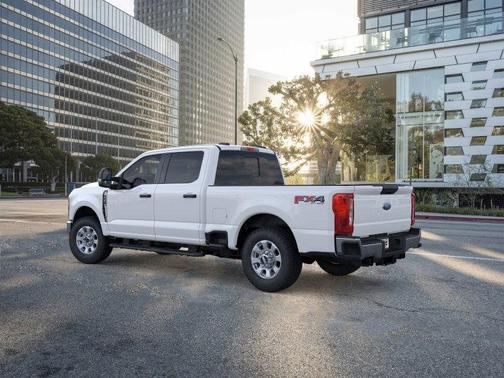 2025 Ford F-250 XLT