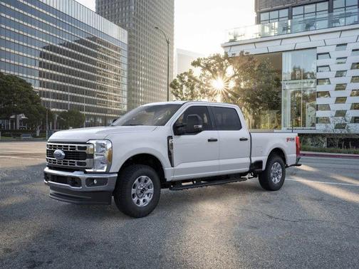 2025 Ford F-250 XLT