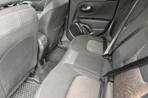 2023 Jeep Renegade Upland