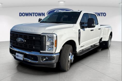 Oxford White 2024 Ford F-350 XL
