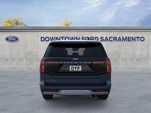 Blue Metallic 2026 Ford Expedition Platinum