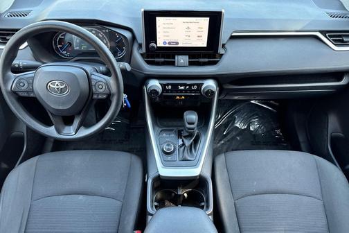 2023 Toyota RAV4 Hybrid LE