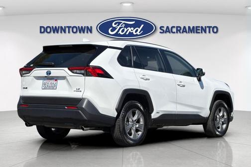 2023 Toyota RAV4 Hybrid LE