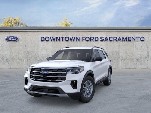 Star White Metallic Tri-Coat 2026 Ford Explorer Active