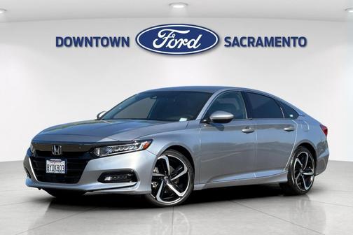 Lunar Silver Metallic 2018 Honda Accord Sport