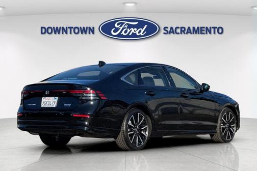 2023 Honda Accord Hybrid Touring