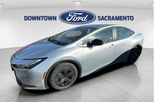 2023 Toyota Prius LIMITED