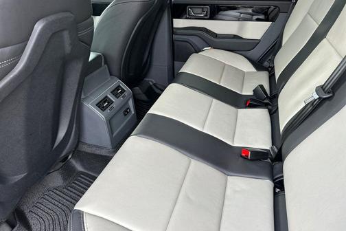 2024 INEOS Grenadier Fieldmaster