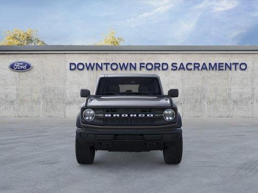 Gray Metallic 2026 Ford Bronco Big Bend