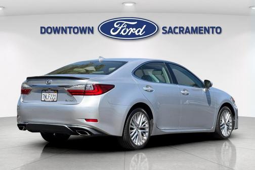 2016 Lexus ES 350 Base