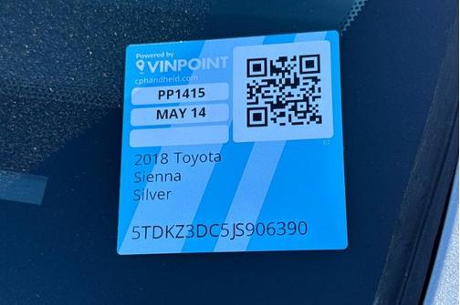 2018 Toyota Sienna L 7 PASSENGER