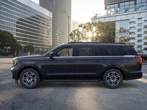 2025 Ford Expedition Max Active 4x4