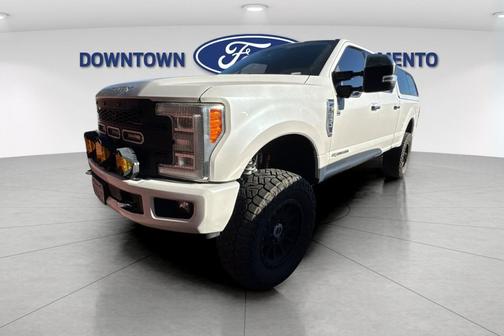 White Platinum Metallic Tri-Coat 2017 Ford F-250 Platinum