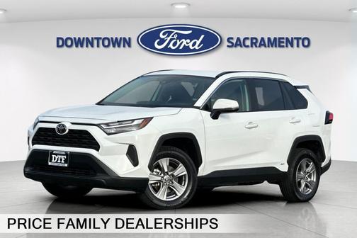 2025 Toyota RAV4 Hybrid XLE