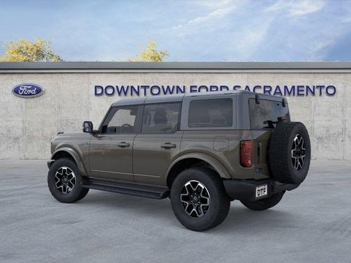 Marsh Gray 2025 Ford Bronco Outer Banks