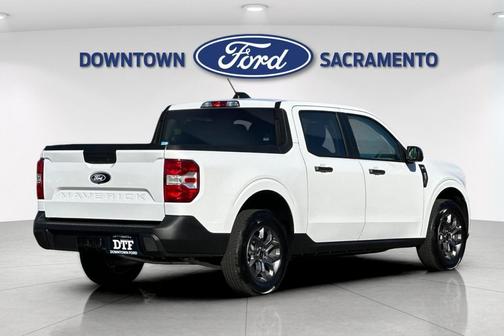 Oxford White 2026 Ford Maverick XLT