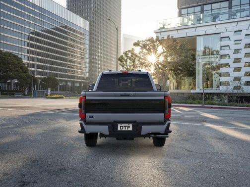 2025 Ford F-350 Platinum
