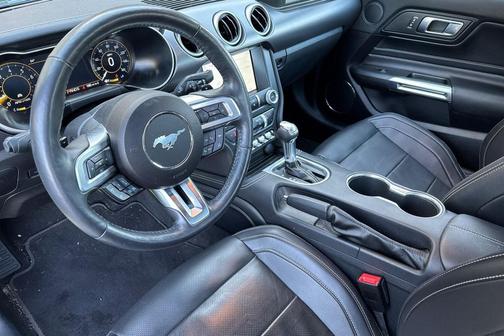 2021 Ford Mustang EcoBoost Premium