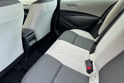 Classic Silver Metallic 2023 Toyota Corolla LE