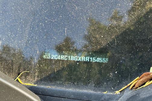 Bright White Clearcoat 2024 Chrysler Pacifica Touring L