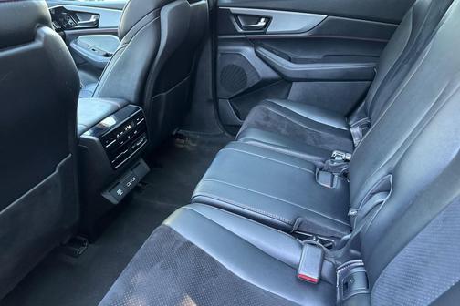 2022 Acura MDX A-Spec Package