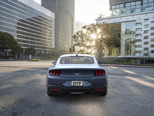 2025 Ford Mustang EcoBoost