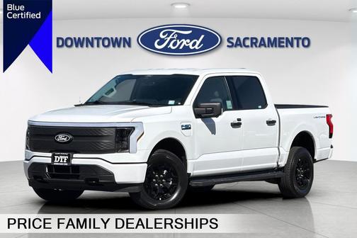 Oxford White 2025 Ford F-150 Lightning XLT